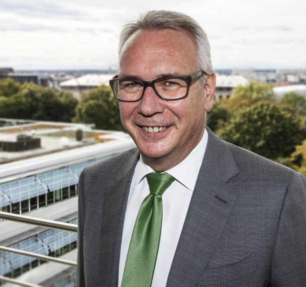 Porträtfoto von Dirk Fassott, Vorstand der WWK Lebensversicherung a. G. und der WWK Allgemeine Versicherung AG