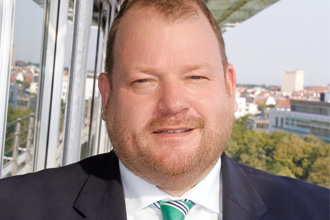 Porträtbild von Stefan Bauer, Vorstand der WWK Investment S.A.